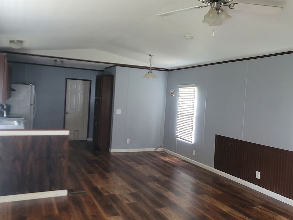 2nd image of 22244 E Hammond Dr
