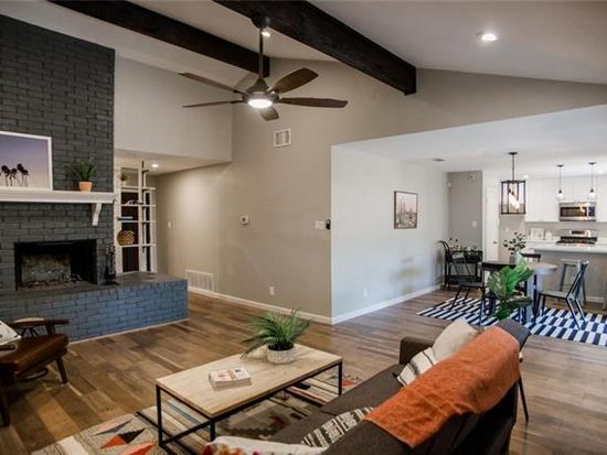 2714 Deeringhill Dr, Austin, TX 78745