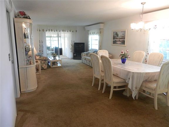 2nd image of 500 Glennes Ln APT 209
