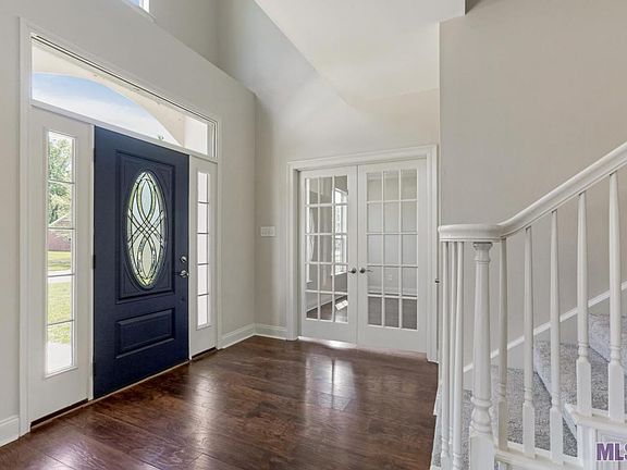 3rd image of 17491 Evergreen Hill Dr