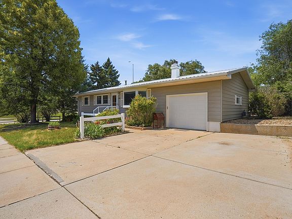 2nd image of 2520 Minnewasta Rd
