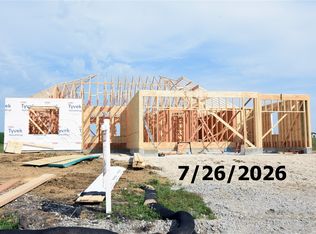 4123 Gemstone Rd, Marion, IA 52302
