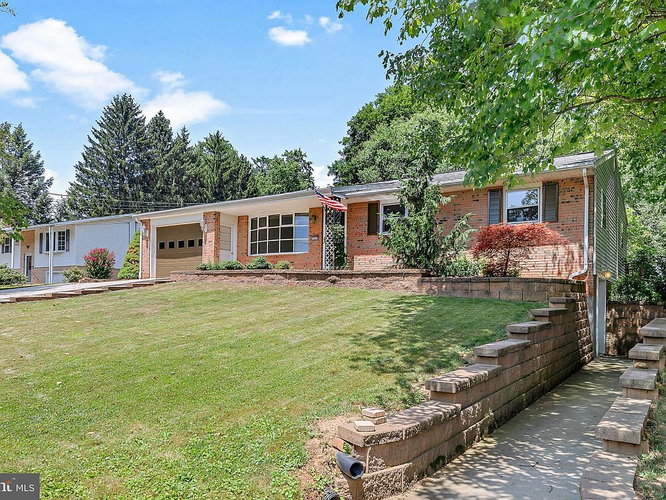 1525 Grandview Ave, Mechanicsburg, PA 17055 Zillow