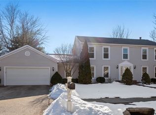26 Misty Hollow Ct, Saint Charles, MO