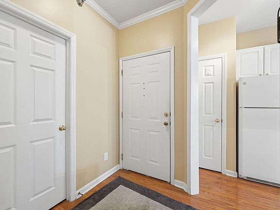 5th image of 1710 Tiffany Bay Ct Unit 302