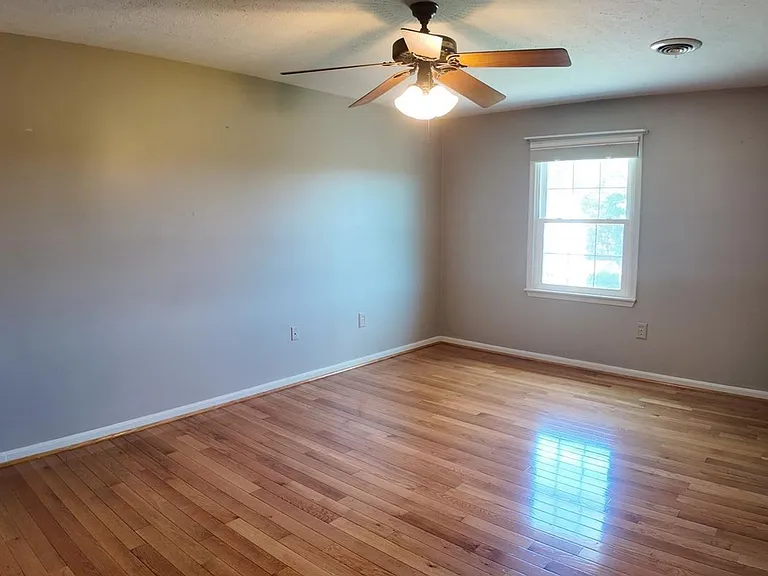 1185 Kesler Rd — Photo 14
