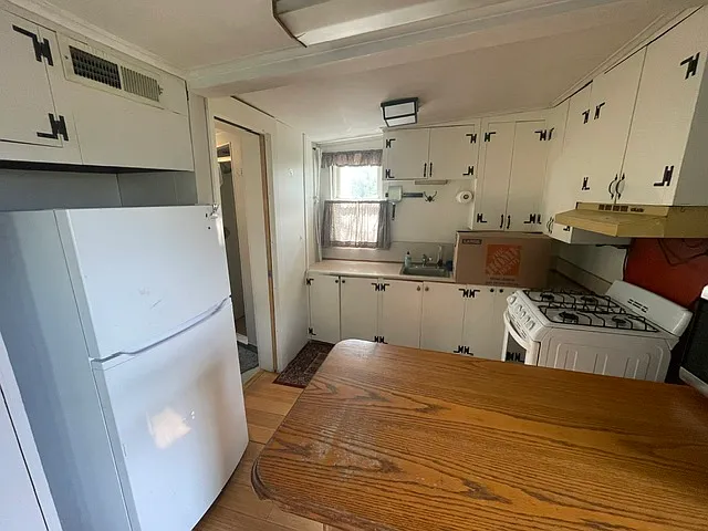 634A W Hill Rd — Photo 7
