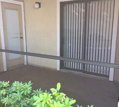 screened lanai