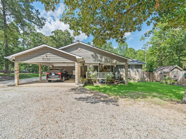 195 Commodore Dr NW, Milledgeville, GA 31061
