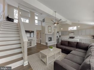 508 Skyview Dr, Lusby, MD 20657