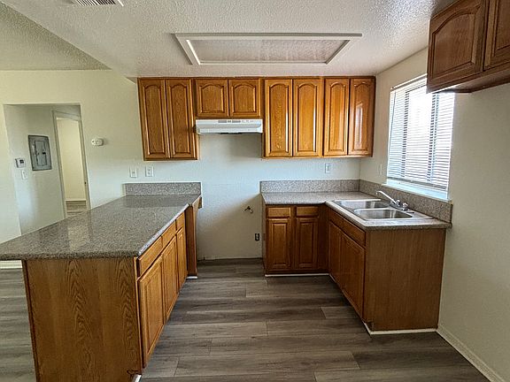 3rd image of 509 E Avenue Q1 APT 5