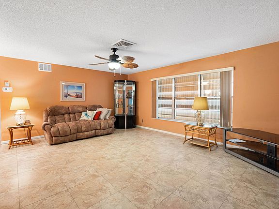 4th image of 626 Pines Knoll Drive #D