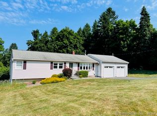 5 Hamilton Dr, Shelton, CT 06484