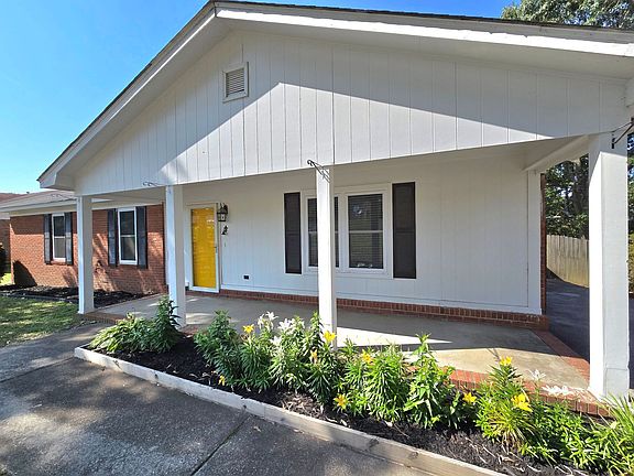 2nd image of 2806 Pepperdine Dr