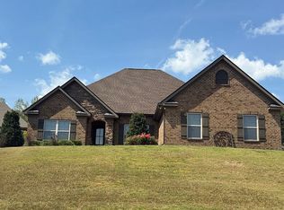 4694 Copper Crest Ln, Northport, AL 35473