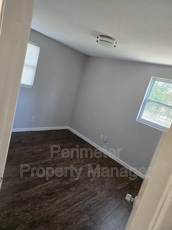 Building Photo - 6131 George Wood Ln W