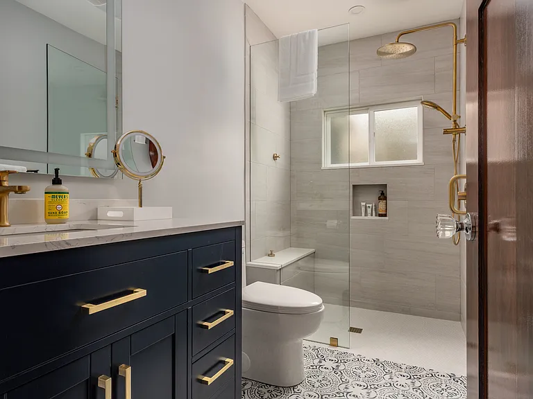 1702 Cliff Dr — Photo 13