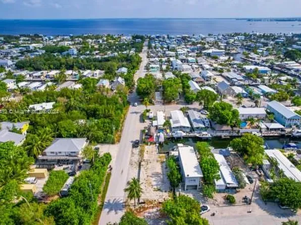 219 Pimlico Ln, Key Largo, FL 33037