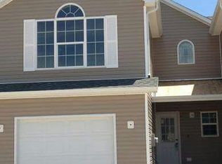 303 Southern View Dr, Cheyenne, WY 82007