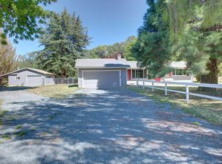 3285 Rogue River Hwy, Gold Hill, OR 97525