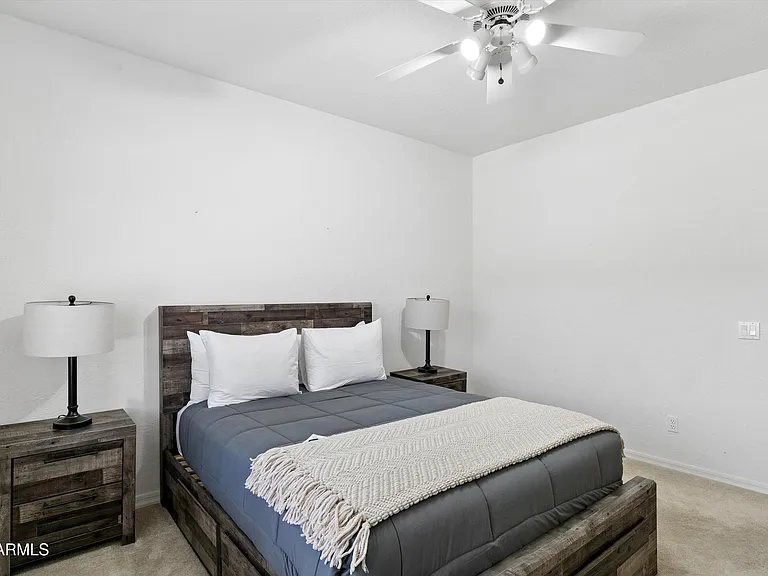 8611 W Foothill Dr — Photo 46