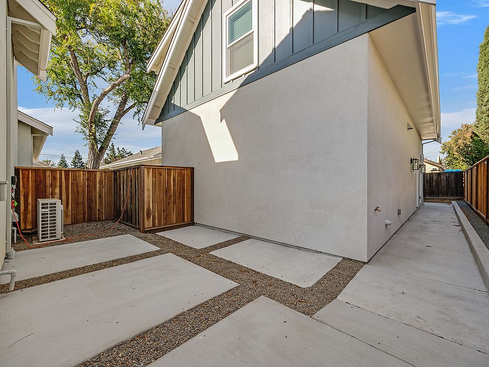 Walkway to Front Door