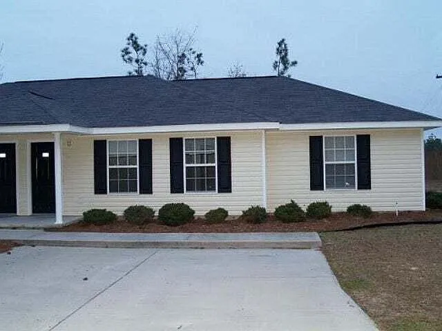 109 Joshua Ln