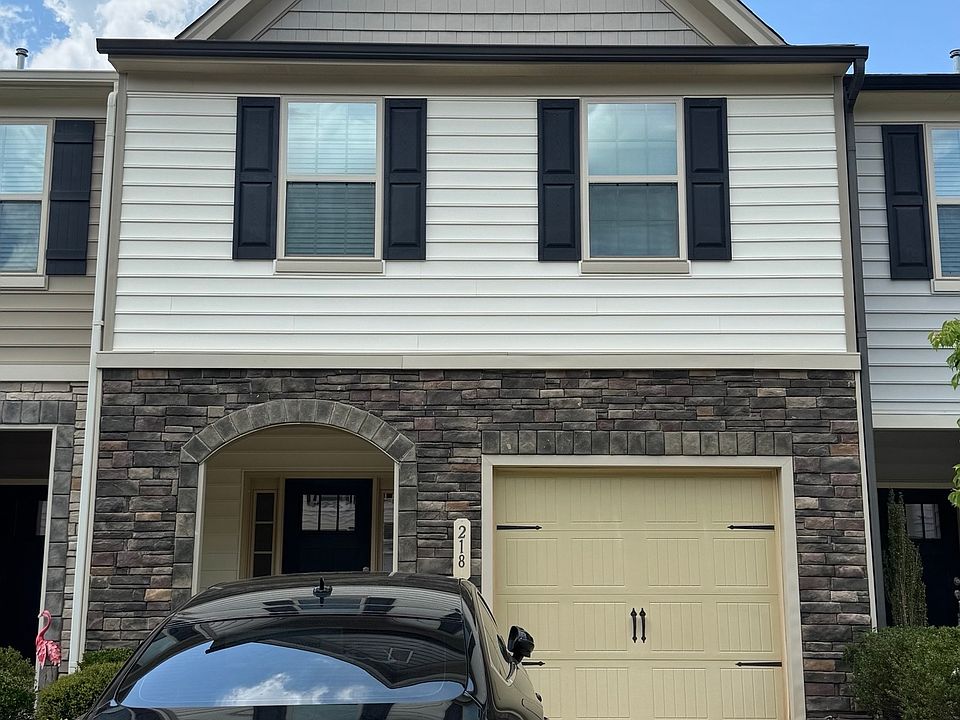 1st image of 218 Cross Blossom Rd #1