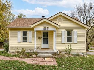 6221 N Harrison St, Kansas City, MO 64118