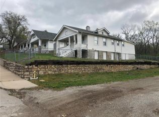 4547 Agnes Ave, Kansas City, MO 64130