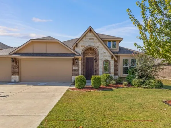 1304 Monticello Dr, Burleson, TX 76028