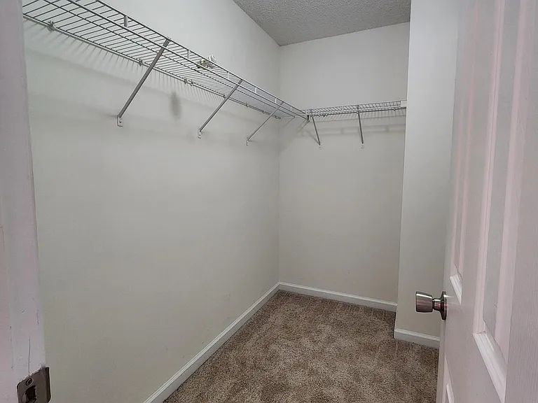 1411 Bay Overlook Dr — Photo 22