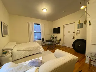 Rented by Rachel Realty