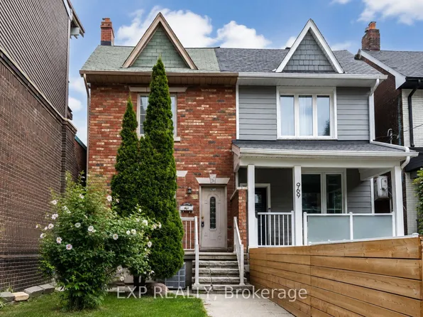 971 Lansdowne Ave, Toronto, ON M6H 3Z5