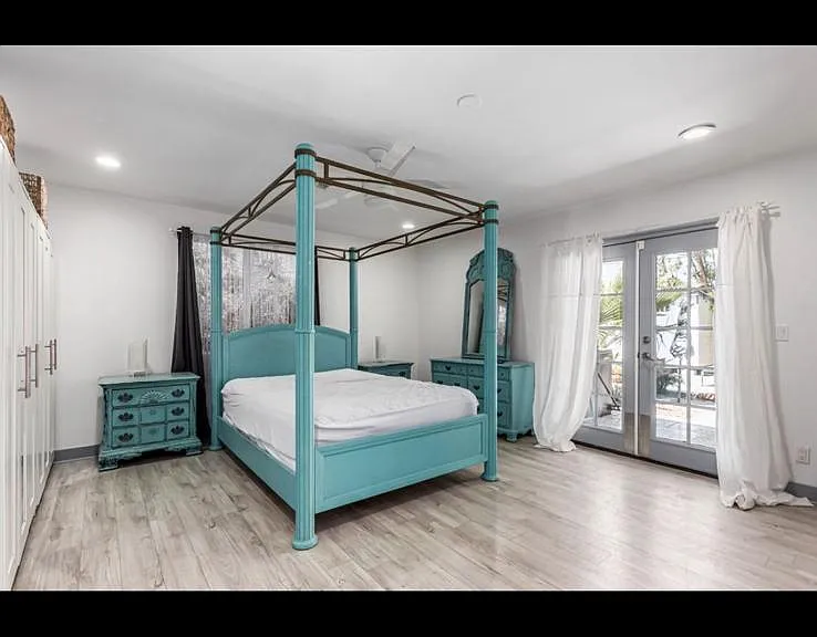This is the optional furniture for the bedroom
