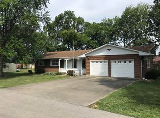 1909 George St, Lawrenceville, IL 62439