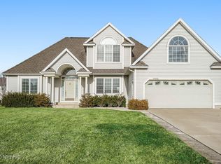 10293 Sentry Rd, Zeeland, MI 49464