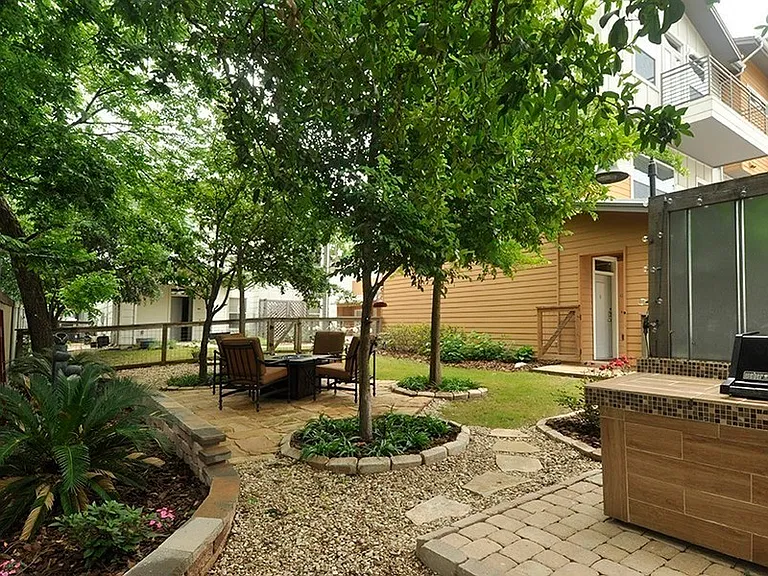 2606 Wilson St #1105 — Photo 11