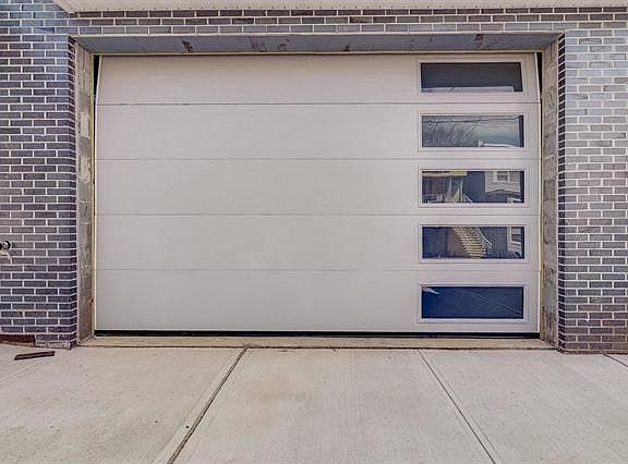 2nd image of 6612 Lincoln Pl APT A3