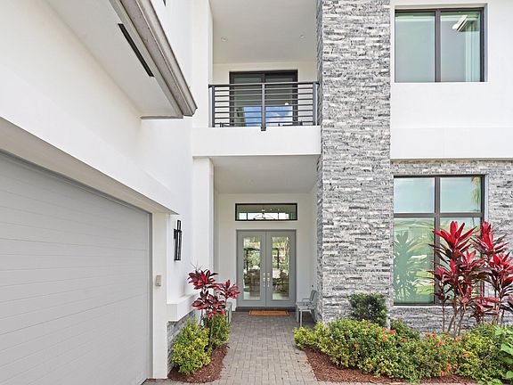 4th image of 17432 Ponte Chiasso Drive