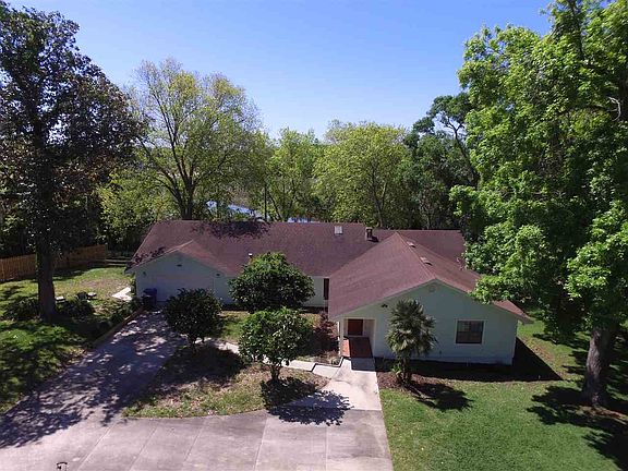 3rd image of 111 Creekside Dr