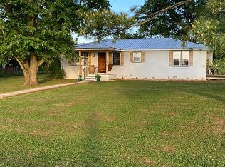 197 Cherry Cemetery Rd, Decherd, TN 37324