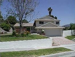 28800 Kenroy Ave.