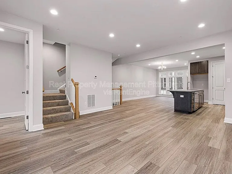 3101 Tulane Way — Photo 10