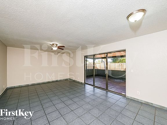 2nd image of 5784 Strawberry Lakes Cir