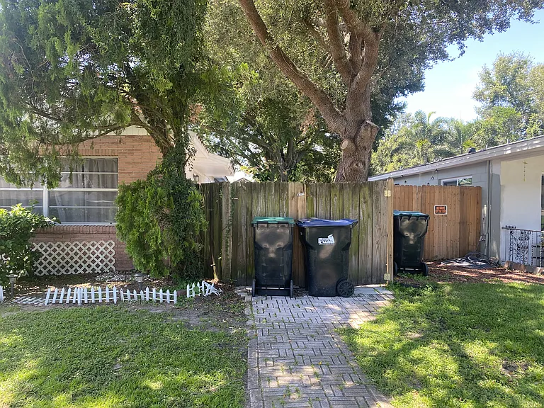 1110 Rainbow Dr — Photo 11