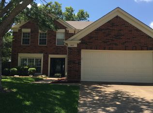507 Chasewood Dr, Grapevine, TX 76051