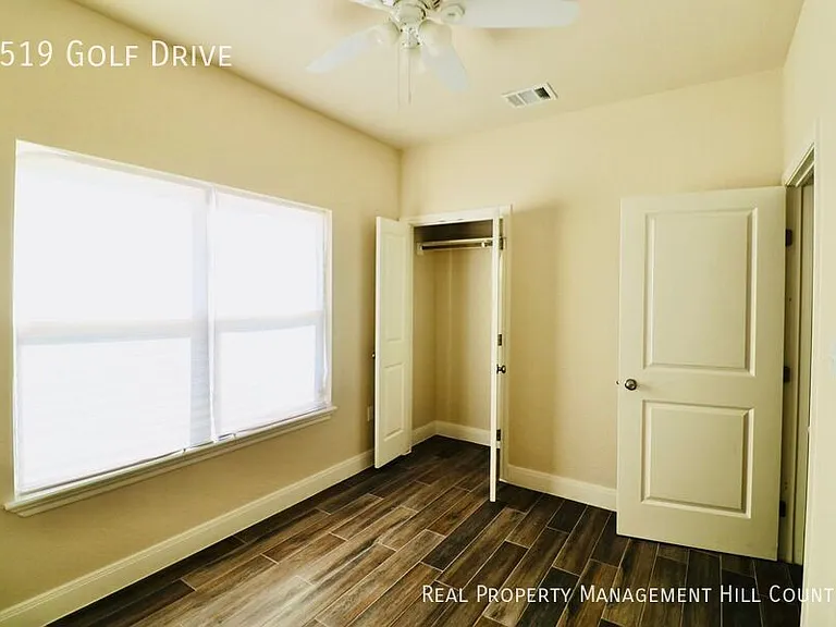 2519 Golf Dr — Photo 7