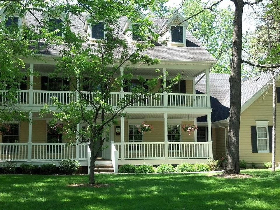 1st image of 8295 Wallinwood Springs Dr #18