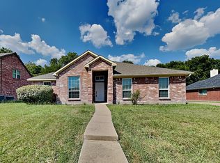 217 Richard Ln, Red Oak, TX 75154